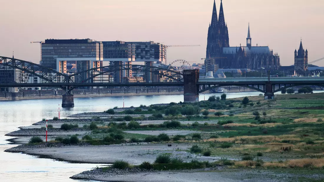 Köln wählt am Sonntag einen neuen Oberbürgermeister bzw. eine neue Oberbürgermeisterin. (Archivbild) - Bild: Oliver Berg/dpa