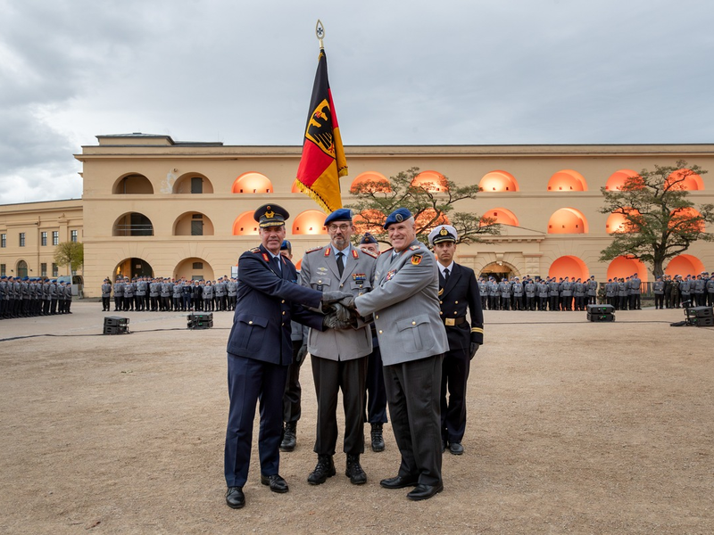 Indienststellung des Kommandos Gesundheitsversorgung der Bundeswehr - Foto: presseportal.de