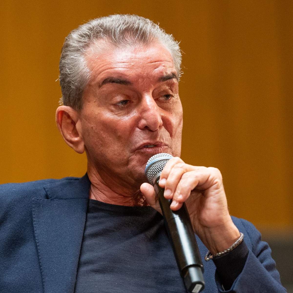 Die Ausladung des Publizisten Michel Friedman in der mecklenburgischen Gemeinde Klütz ruft scharfe Kritik hervor. (Archivbild) - Foto: Christophe Gateau/dpa