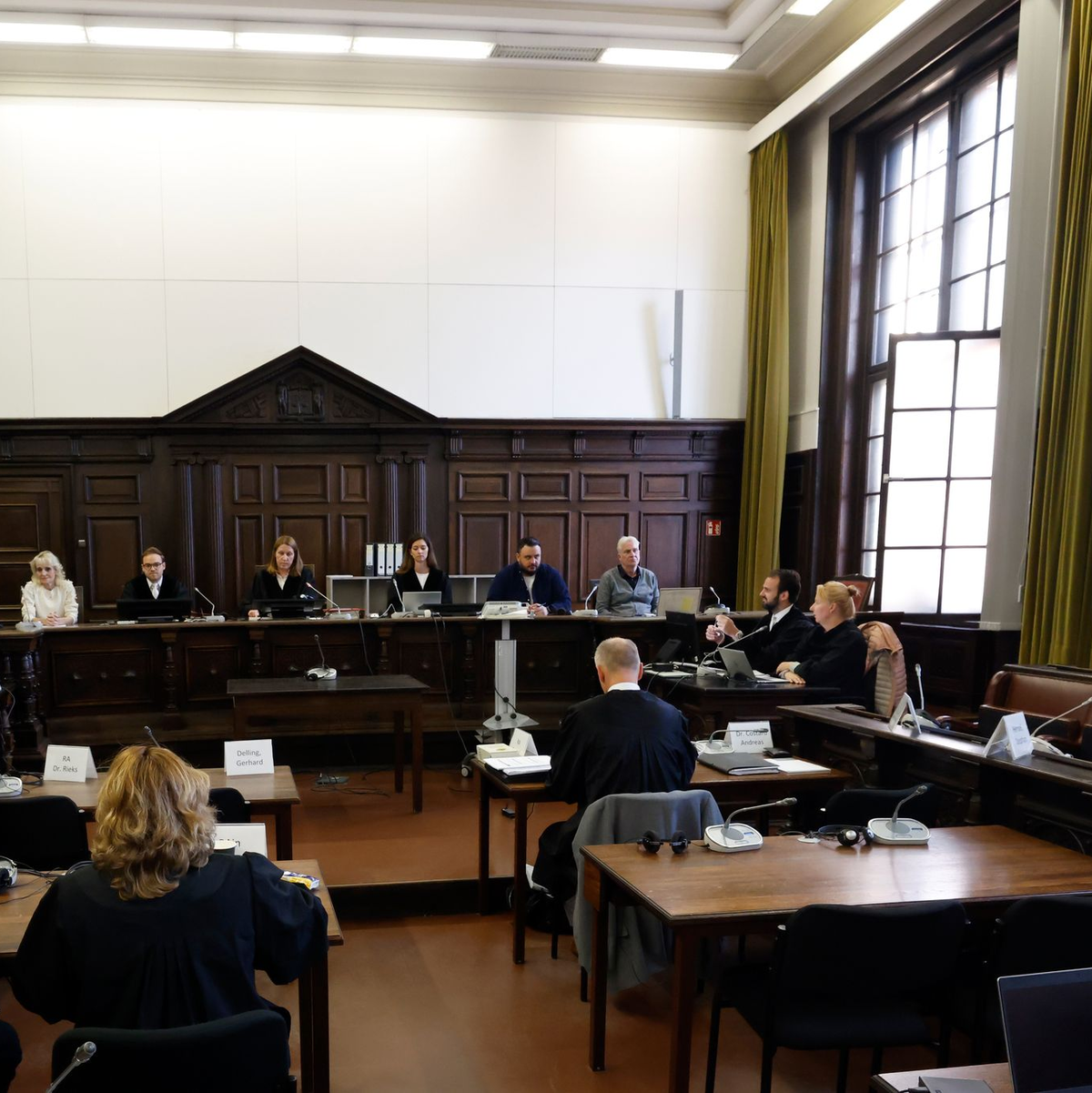 Viele Wortgefechte zwischen den Anwälten bestimmten den zwölften Verhandlungstag. - Foto: Georg Wendt/dpa-Pool/dpa