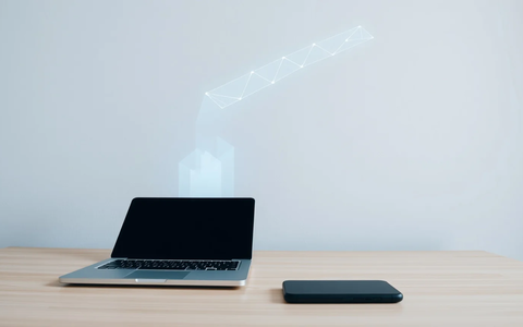 Outlook: Microsoft rüstet E-Mail-Client mit KI-Power auf - Foto: über boerse-global.de