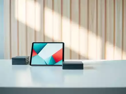 PowerPoint-Design: KI macht Schluss mit langweiligen Folien - Foto: über boerse-global.de