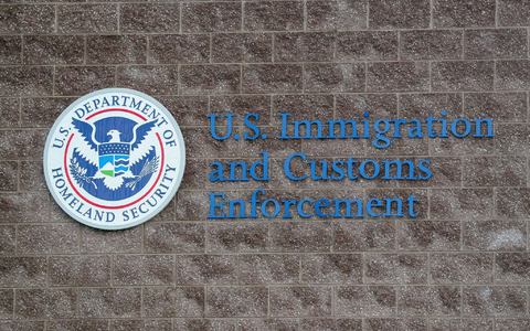 Bei einer Einwanderungsbehörde sind Schüsse gefallen.  - Foto: Paul Weaver/SOPA Images via ZUMA Press Wire/dpa