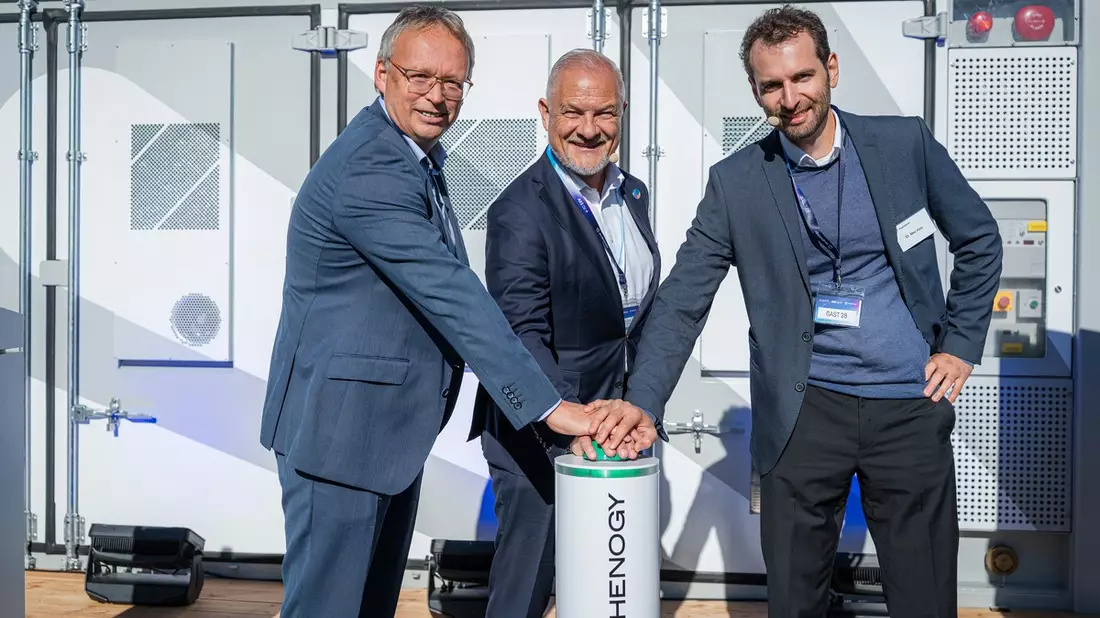 Europäische Premiere: PHENOGY 1.0 - Der erste Natrium-Ionen-Großspeicher geht in Betrieb - Bild: presseportal.de