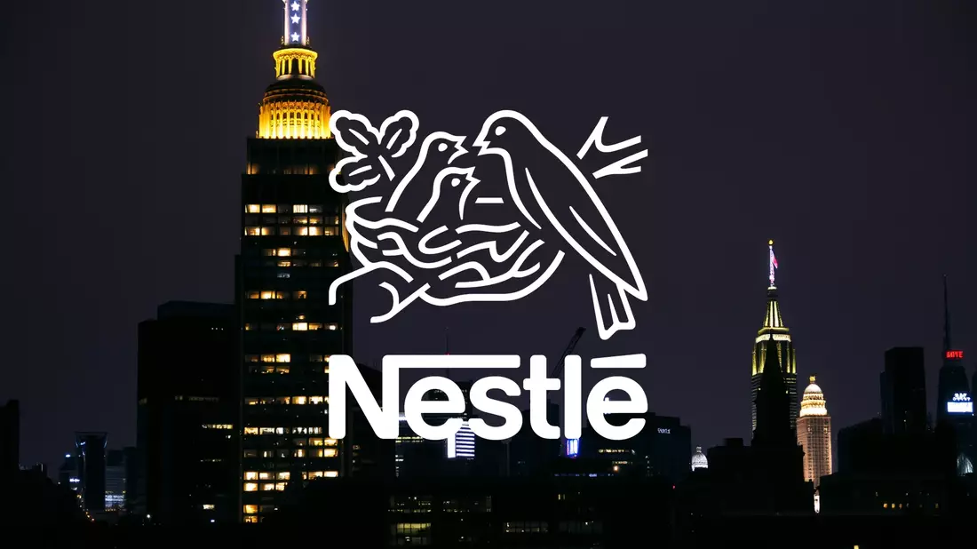 Nestlé Aktie: Führungschaos verschärft Talfahrt - Bild: über boerse-global.de