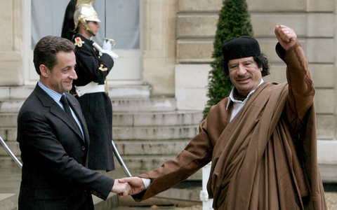 Die Staatsanwaltschaft hatte von einem Korruptionspakt zwischen Sarkozy und Gaddafi gesprochen. (Archivbild) - Foto: epa Maya Vidon/EPA/dpa Die Staatsanwaltschaft hatte von einem Korruptionspakt zwischen Sarkozy und Gaddafi gesprochen. (Archivbild) - Foto: epa Maya Vidon/EPA/dpa