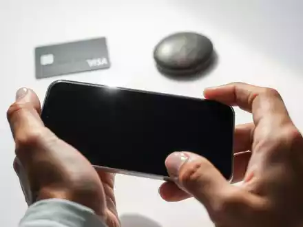 Biometrie und KI erobern das Online-Bezahlen - Foto: über boerse-global.de