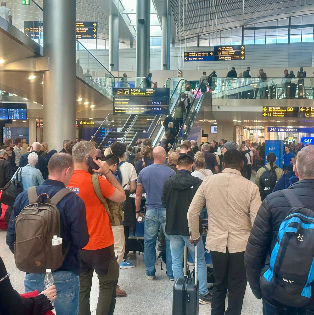 Die Folge in Kopenhagen: Flugchaos. - Foto: Steffen Trumpf/dpa