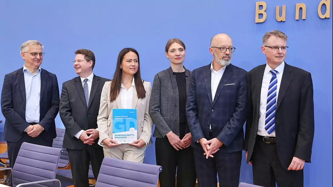 Gemeinschaftsdiagnose Herbst 2025 der Wirtschaftsforschungsinstitute am 25.09.2025 - Bild: über dts Nachrichtenagentur