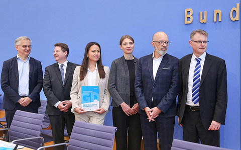 Gemeinschaftsdiagnose Herbst 2025 der Wirtschaftsforschungsinstitute am 25.09.2025 - Foto: über dts Nachrichtenagentur