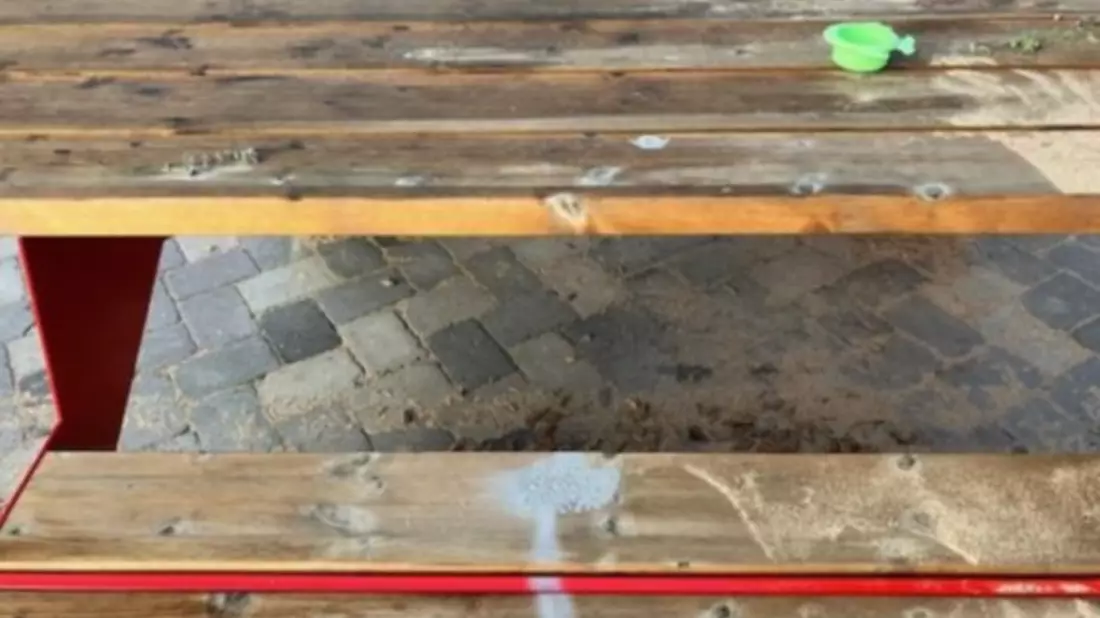 POL-KLE: Kranenburg: Gemeinsame Pressemitteilung der Gemeinde Kranenburg und der Kreispolizeibehörde Kleve - Farbschmierereien auf Spielplatz - Belohnung ausgelobt - Bild: presseportal.de