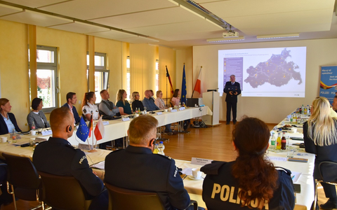POL-NB: Neues EU-Förderprojekt bringt deutsch-polnische Kriminaltechniker zusammen (mit Foto) - Foto: presseportal.de