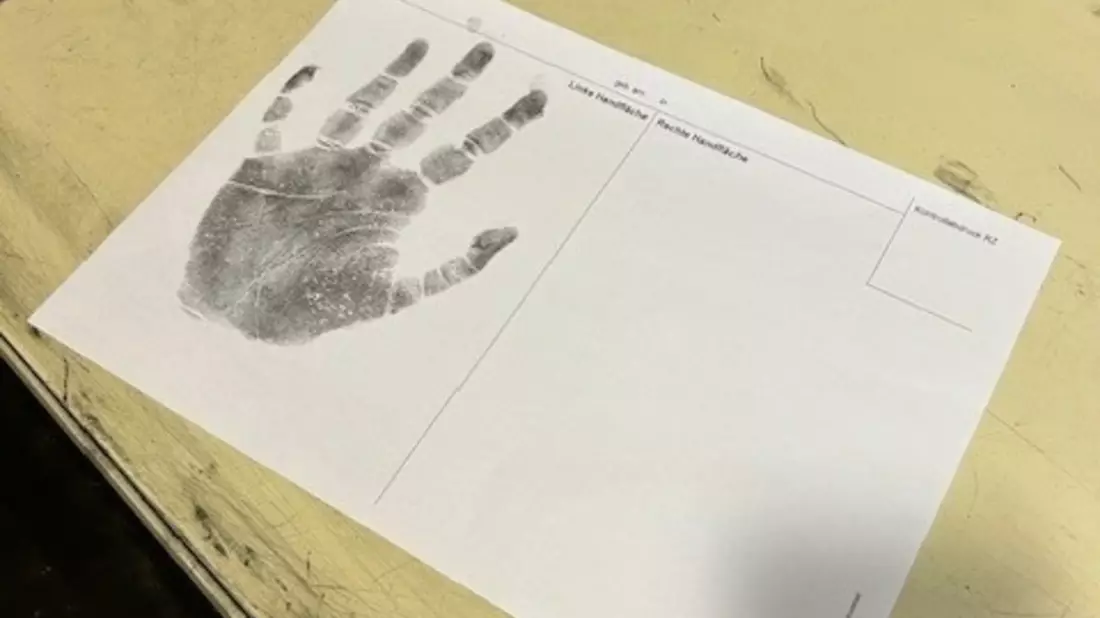 POL-PILEK: Berufsrallye; Polizeidienststelle stellt Polizeiberuf vor - Bild: presseportal.de