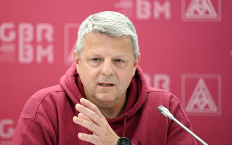 Betriebsratschef Frank Sell: «Kämpfen wie ein Löwe.» - Foto: Bernd Weißbrod/dpa