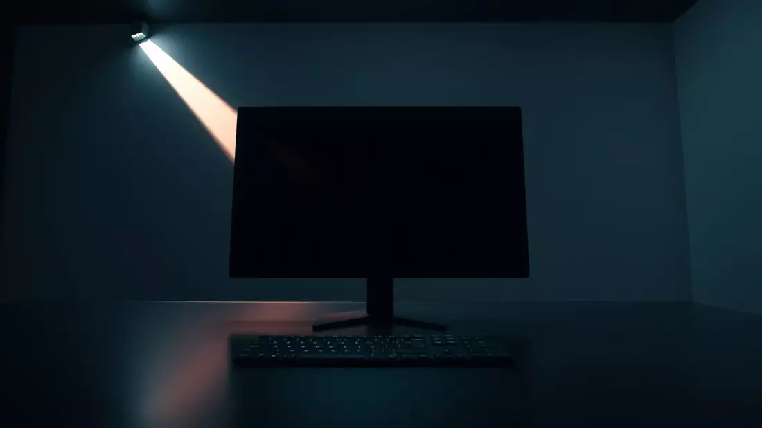 Cyberkrieg eskaliert: KI-Angriffe überfordern Sicherheitssysteme - Bild: über boerse-global.de