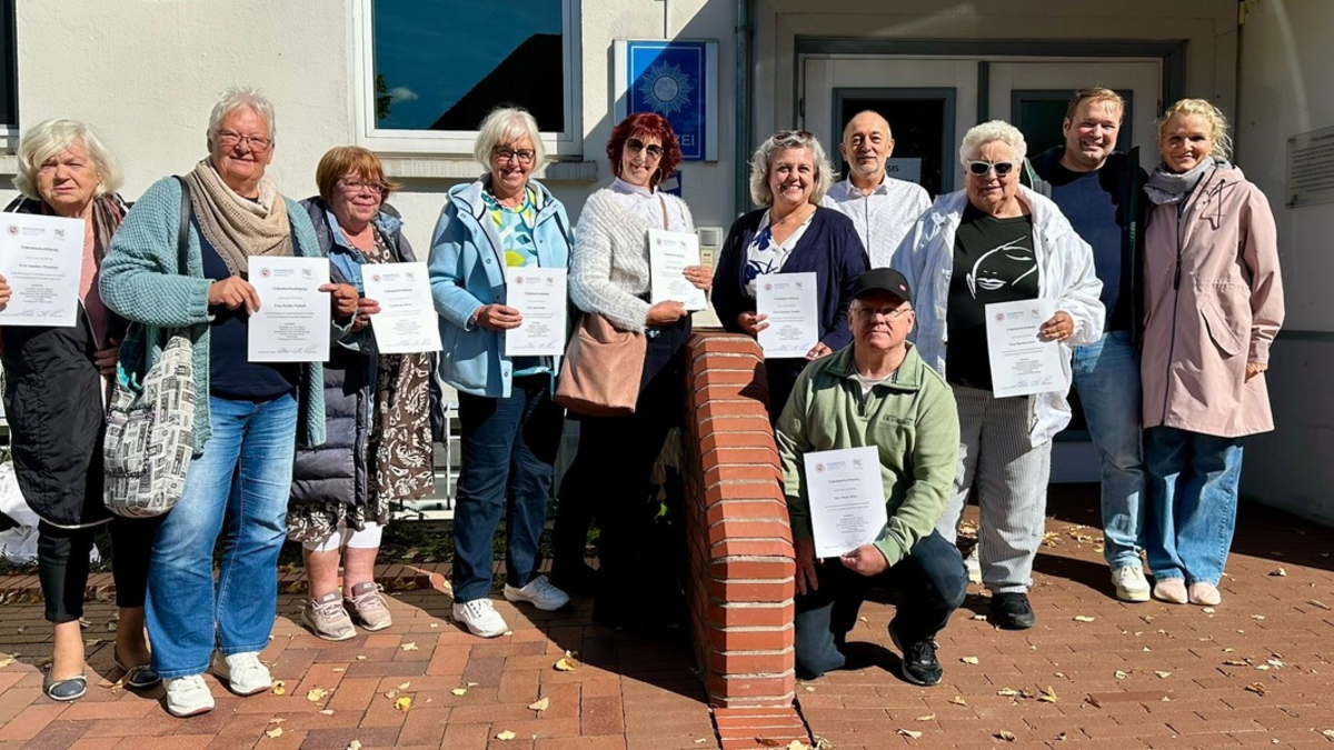 POL-OL: Ausbildung von Sicherheitsberaterinnen und -beratern für Senioren - Foto: presseportal.de
