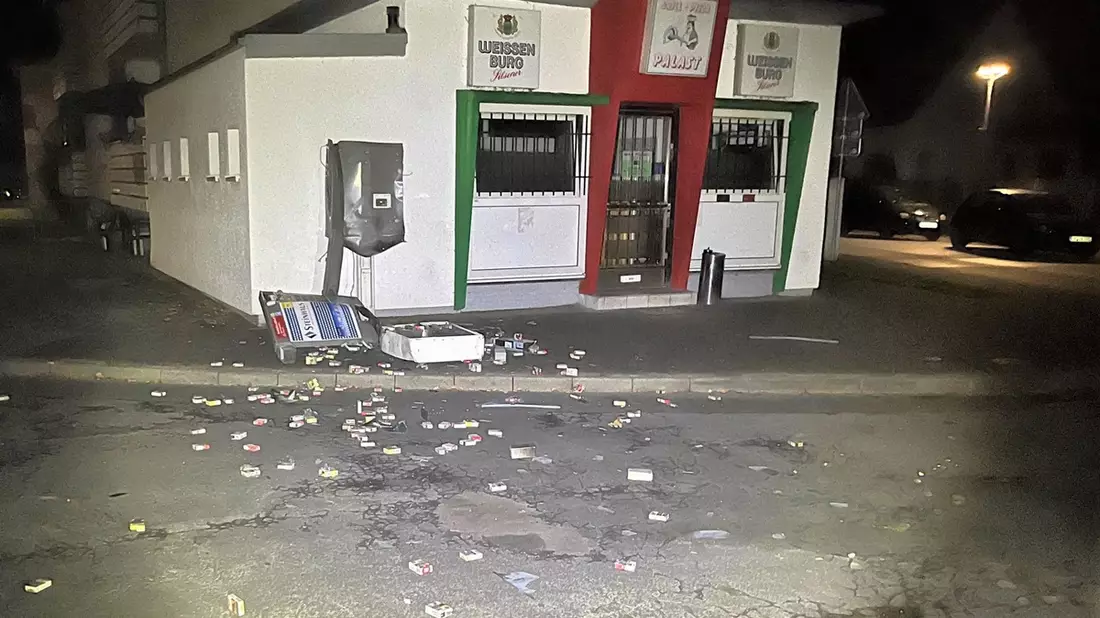 POL-SO: Zigarettenautomat in Cappel gesprengt - Bild: presseportal.de