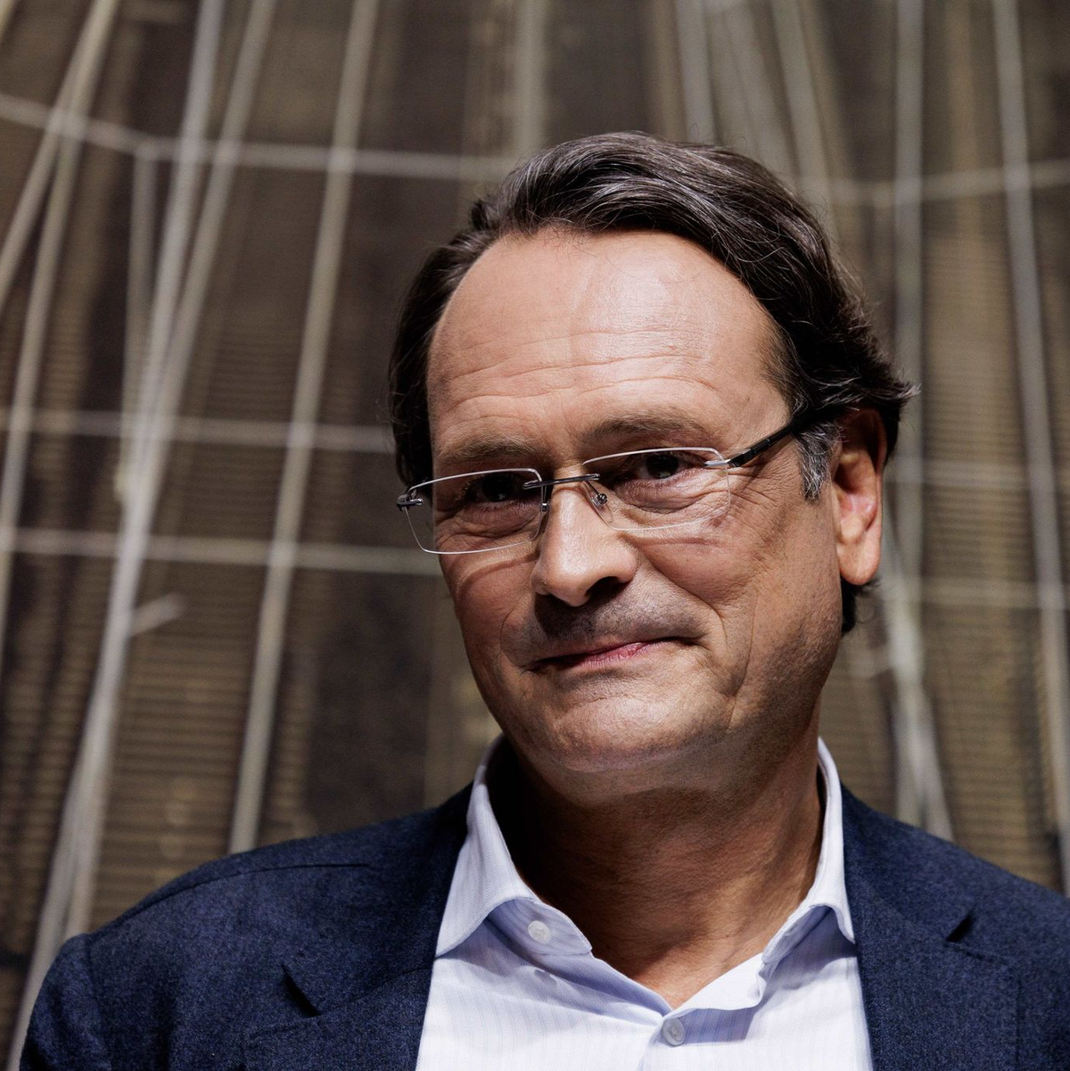 «Wo jetzt schon viele Fahrgäste unterwegs sind, bieten wir im neuen Fahrplan noch mehr Zugfahrten an», sagt der für den Fernverkehr zuständige Bahn-Vorstand Michael Peterson. (Archivbild)  - Foto: Carsten Koall/dpa