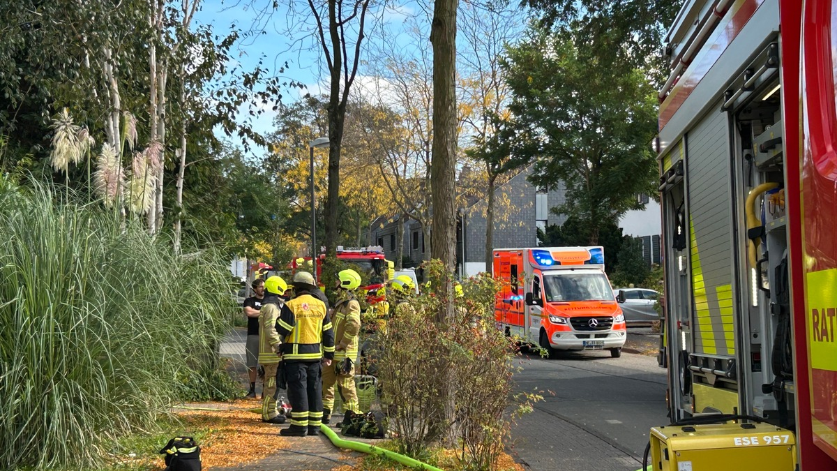 FW Ratingen: Ausgelöster Heimrauchmelder mit deutlich wahrnehmbaren Brandgeruch - Foto: presseportal.de