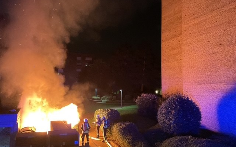 FW-BN: Brand an einem Gebäude - Foto: presseportal.de