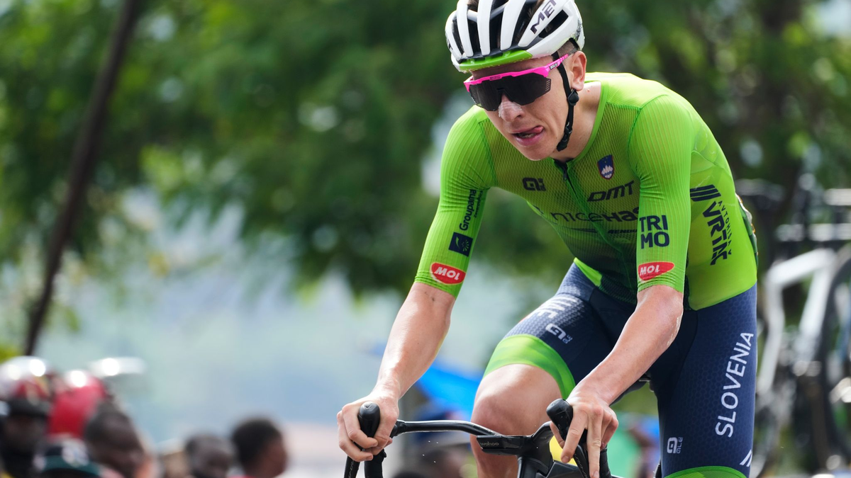 Fans während der WM in Ruanda.  - Foto: Jerome Delay/AP/dpa