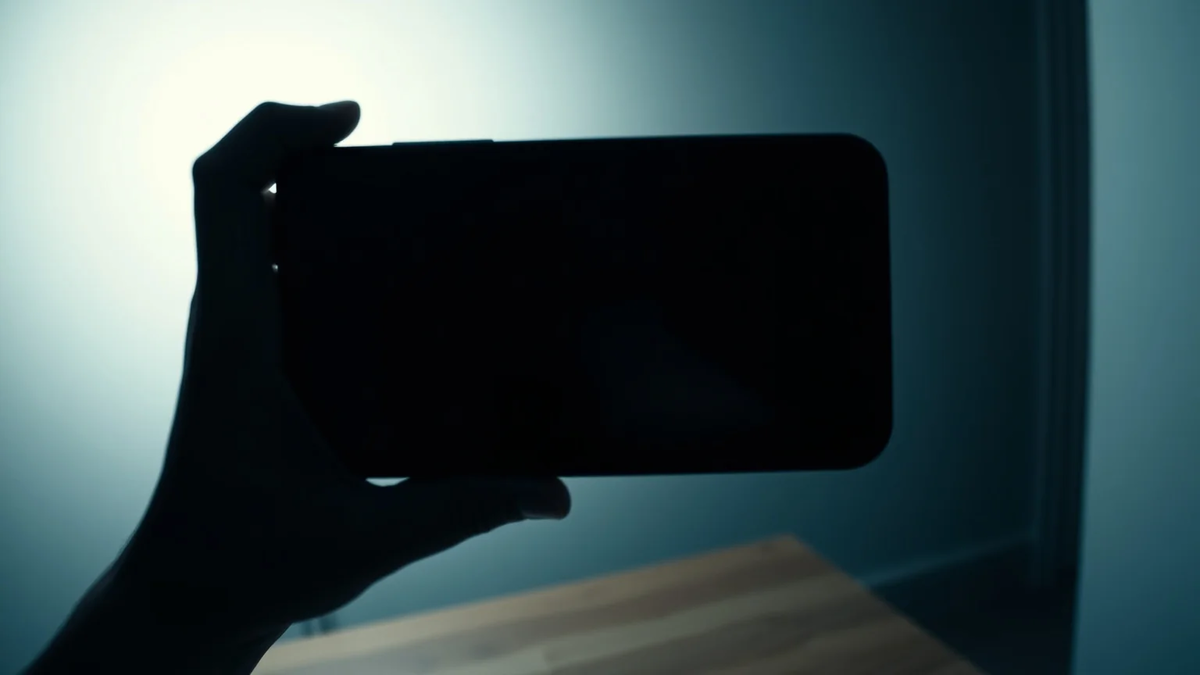 FBI warnt: WhatsApp-Betrug leert Bankkonten in Sekunden - Foto: über boerse-global.de