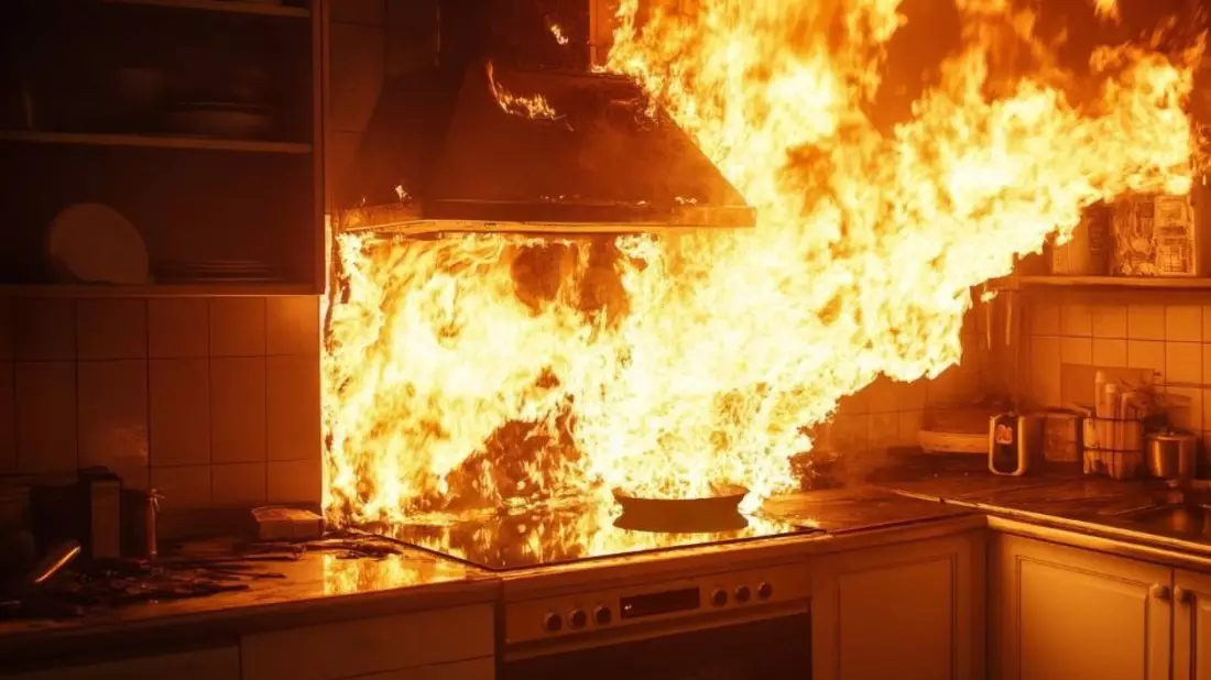 Fast jeder zweite Wohnungsbrand entsteht in der Küche - Herdwächter bieten effektiven Schutz - Bild: presseportal.de