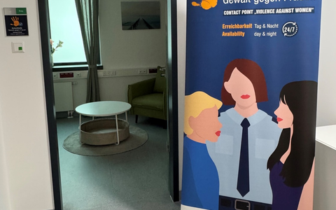 BPOL NRW: Anlaufstelle Gewalt gegen Frauen bei der Bundespolizei am Kölner Hauptbahnhof eröffnet - Foto: presseportal.de