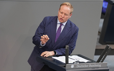 Tilman Kuban räumt dem Klimaschutz keinen Vorrang mehr ein. (Archivbild) - Foto: Michael Kappeler/dpa
