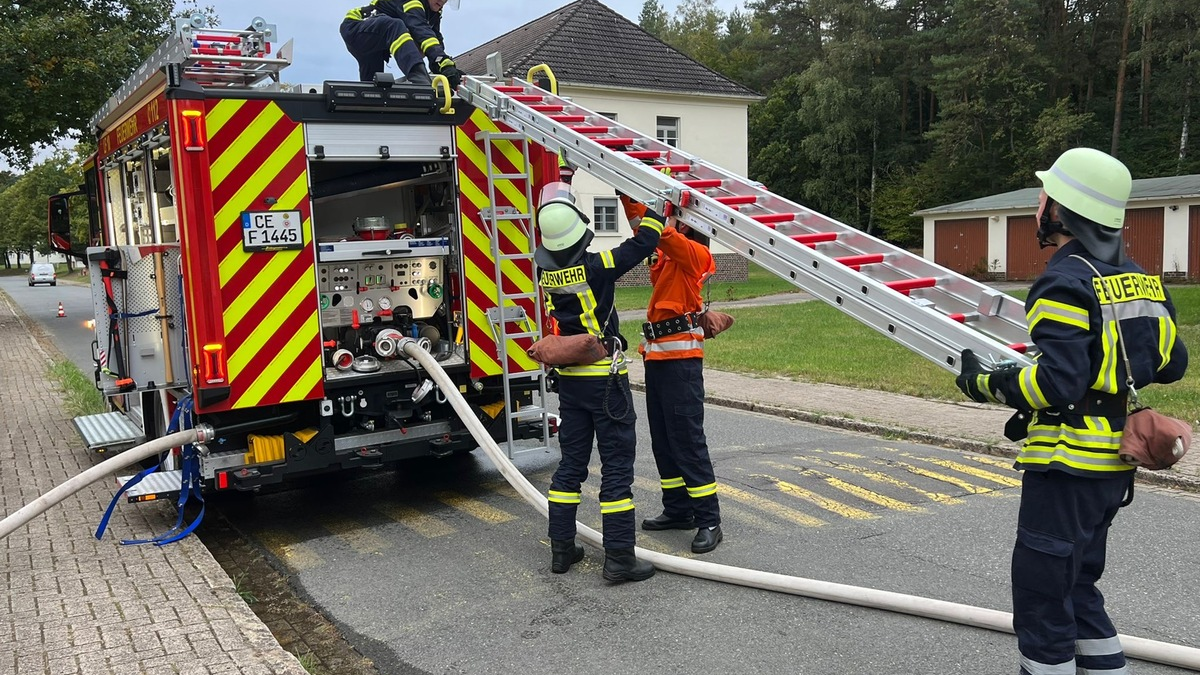 FFW Bergen: Erfolgreicher Abschluss der QS 2 Ausbildung bei der Stadtfeuerwehr Bergen & Gemeindefeuerwehr Lohheide - Foto: presseportal.de