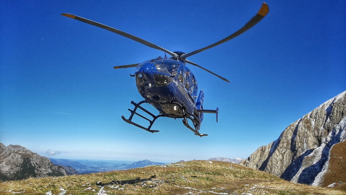 BPOLD 11: Pilotenlehrgang in Bayern: Taktische Übung in der Alpenregion - Foto: presseportal.de