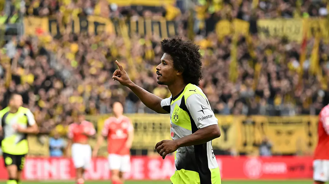 Karim Adeyemi hatte zuletzt viel Grund zur Freude. - Bild: Torsten Silz/dpa