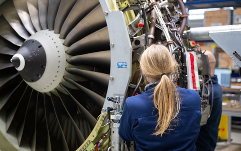 Drei von vier Frauen in Deutschland sind erwerbstätig. (Symbolbild)  - Foto: Sebastian Gollnow/dpa