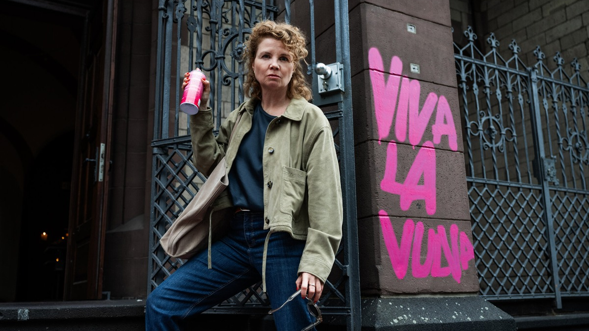 Annette Frier Frier & 50 - Am Ende meiner Tage - Foto: Joyn/Willi Weber, presseportal.de