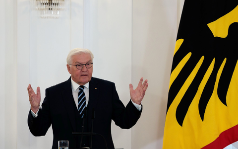 Kurz vor dem 35. Jahrestag der Deutschen Einheit richtet der Bundespräsident eine Mahnung an alle in Ost und West. - Foto: Carsten Koall/dpa