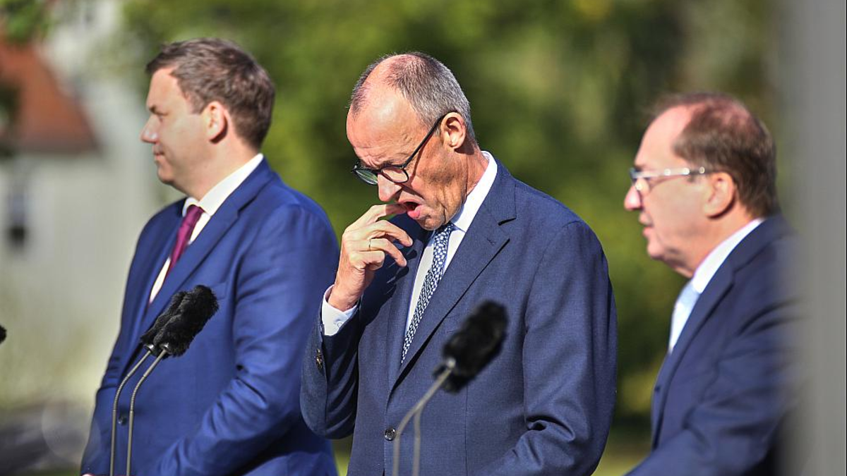 Klingbeil, Merz, Dobrindt am 01.10.2025 - Foto: über dts Nachrichtenagentur