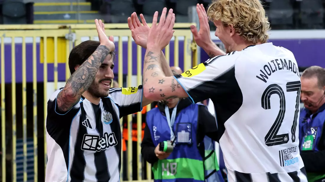 Nick Woltemade traf für Newcastle zur 1:0-Führung. - Bild: Peter Lous/PA Wire/dpa