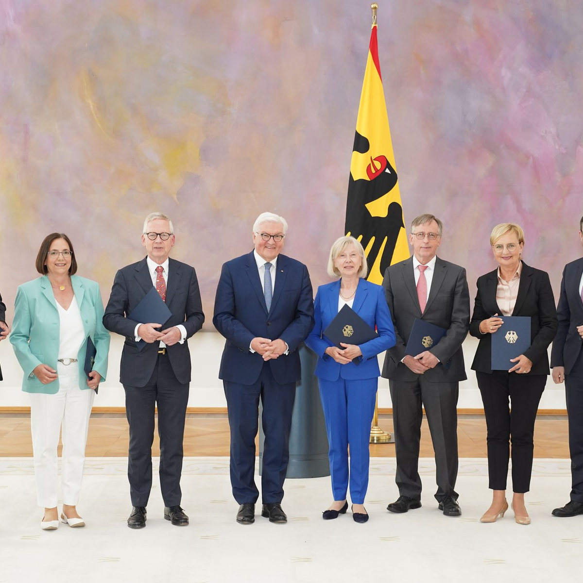 Die Mitglieder des Nationalen Normenkontrollrates werden für fünf Jahre berufen. Die aktuellen Mitglieder wurden im Frühjahr 2022 ernannt. (Archivbild) - Foto: Jörg Carstensen/dpa