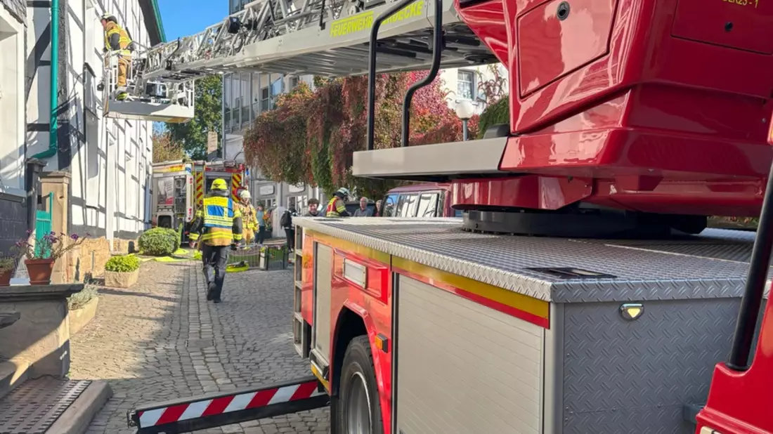 FW-EN: Heimrauchmelder und Nachbarin verhindern Schlimmeres - Großes Glück bei Brand in der Kampstraße - Bild: presseportal.de
