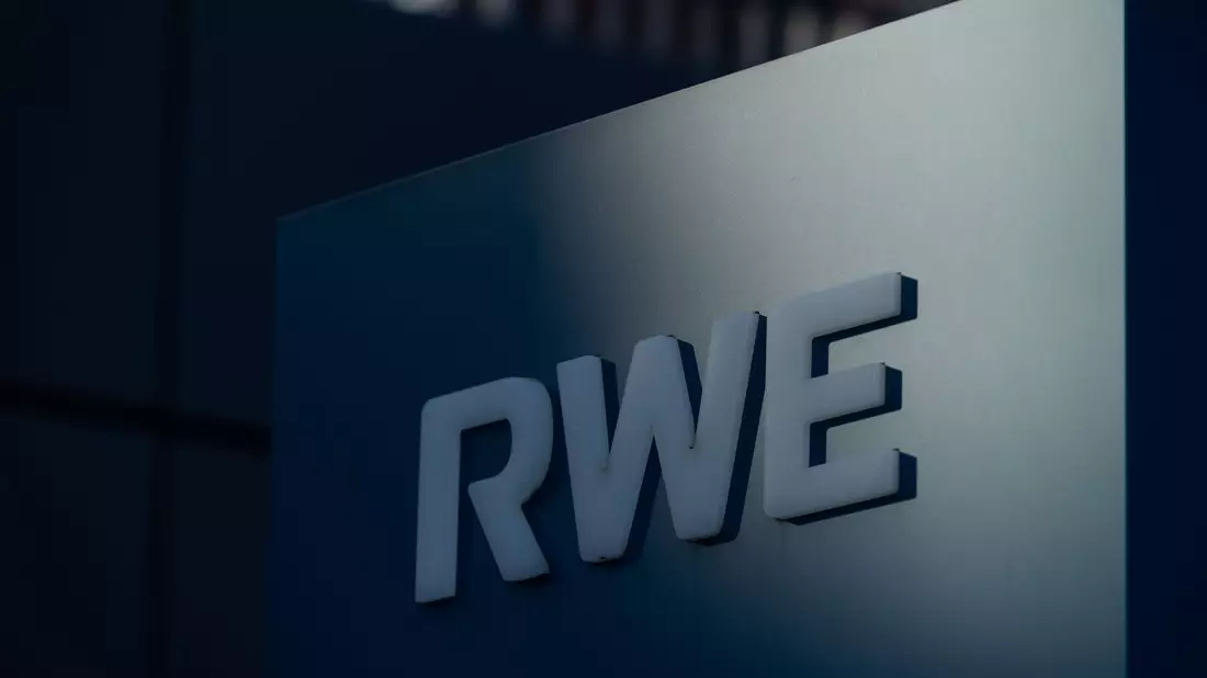 RWE hatte 2022 eine Absichtserklärung unterzeichnet. Vorgesehen war, ab 2027 300.000 Tonnen grünes Ammoniak aus Namibia zu beziehen. (Archivbild) - Bild: Rolf Vennenbernd/dpa