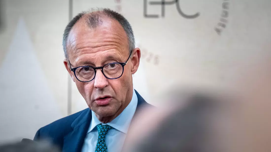 Kanzler Merz hat es eilig mit der Nutzung des russischen Vermögens, - Bild: Michael Kappeler/dpa