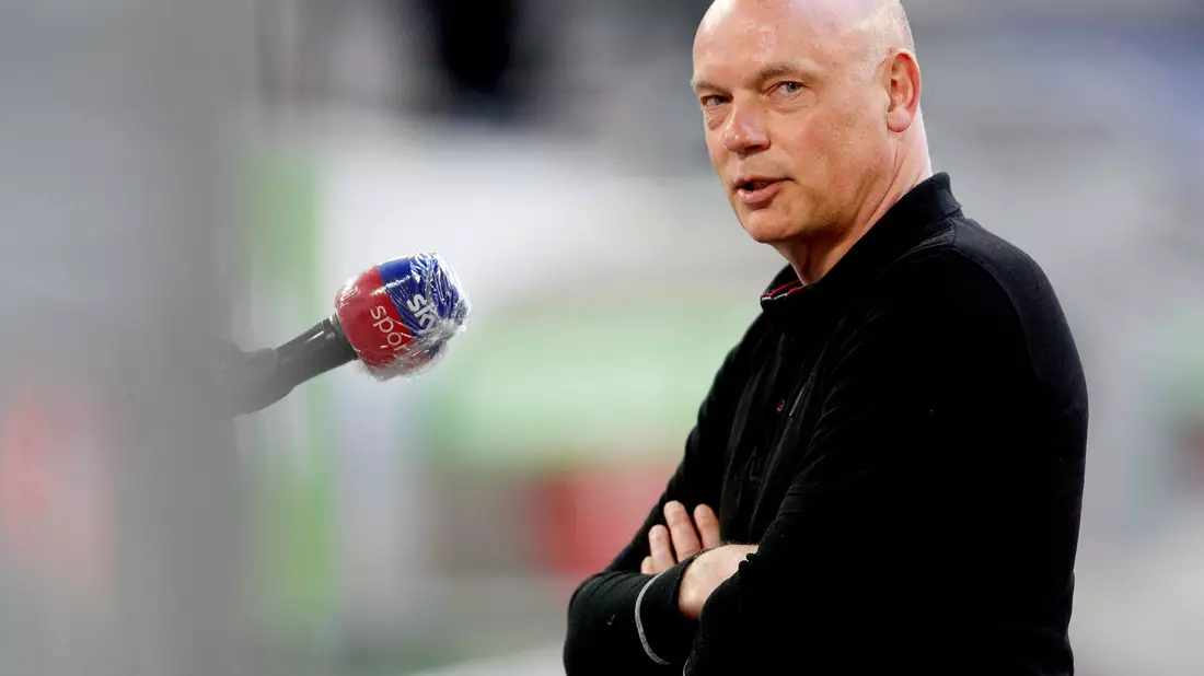 Uwe Rösler wird Trainer beim VfL Bochum. (Archivbild) - Bild: Roland Weihrauch/dpa