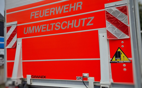 FW Witten: Feuerwehreinsatz in Witten: Weißes Pulver an der Polizeiwache abgegeben worden. - Foto: presseportal.de