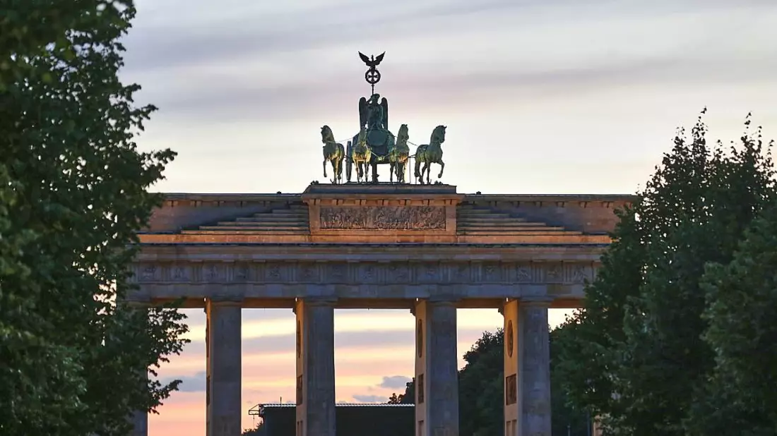 Brandenburger Tor mit Quadriga (Archiv) - Bild: über dts Nachrichtenagentur