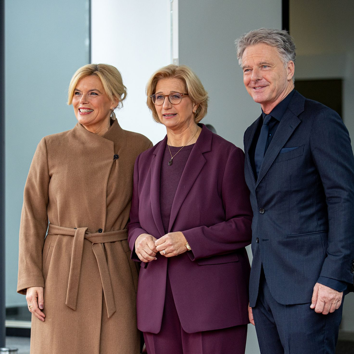 Die gesamte Spitze des Staats ist nach Saarbrücken gereist. - Foto: Pinter Laszlo/dpa