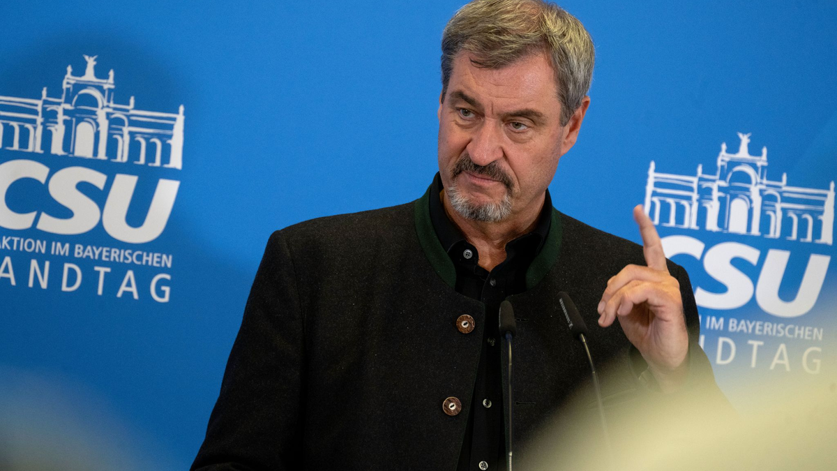 Bayerns Ministerpräsident Markus Söder (CSU) hat die Drohnensichtungen in München in einen Zusammenhang mit anderen Vorkommnissen in Europa gestellt. (Archivbild) - Foto: Pia Bayer/dpa