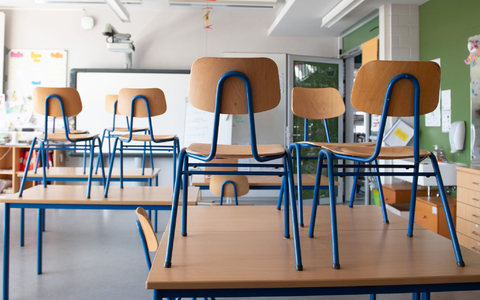 Ohne Abschluss von der Schule - ein Dauerproblem im deutschen Bildungssystem. (Archivbild)  - Foto: Sebastian Kahnert/dpa-Zentralbild/dpa