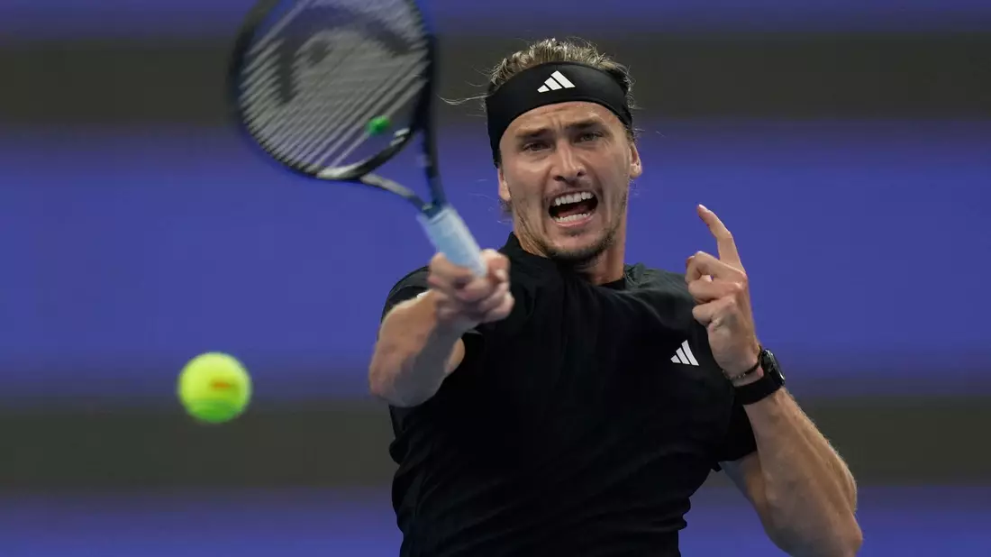 Alexander Zverev gibt nach fast drei Jahren sein Comeback im Davis-Cup. (Archivfoto) - Bild: Mahesh Kumar A./AP/dpa