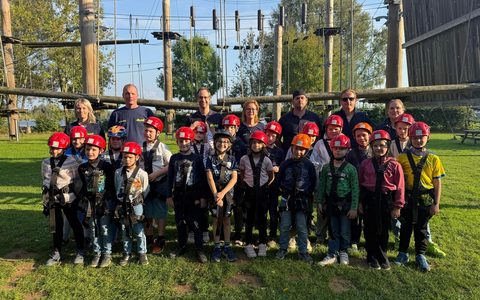 FW Xanten: Kinderfeuerwehr besucht den Kletterpark - Foto: presseportal.de
