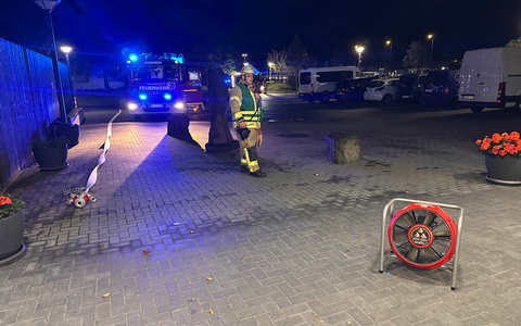 FW Weinheim: Brennender Müllsack im Betreuungszentrum sorgt für Feuerwehreinsatz - Foto: presseportal.de